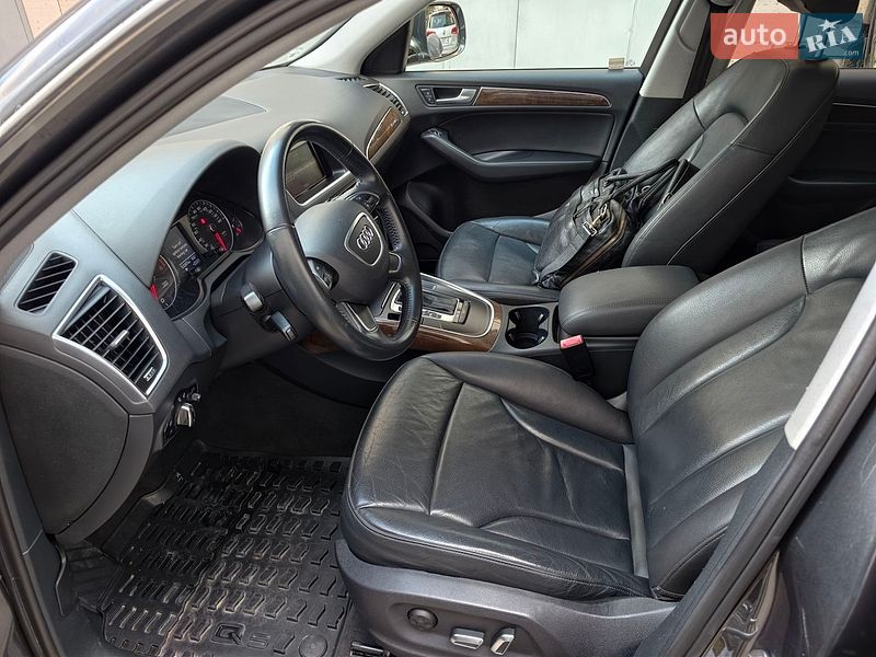 Позашляховик / Кросовер Audi Q5 2016 в Вишгороді