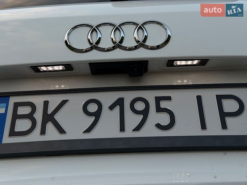 Внедорожник / Кроссовер Audi Q5 2015 в Ровно фото 16 Внедорожник / Кроссовер Audi Q5 2015 в Ровно