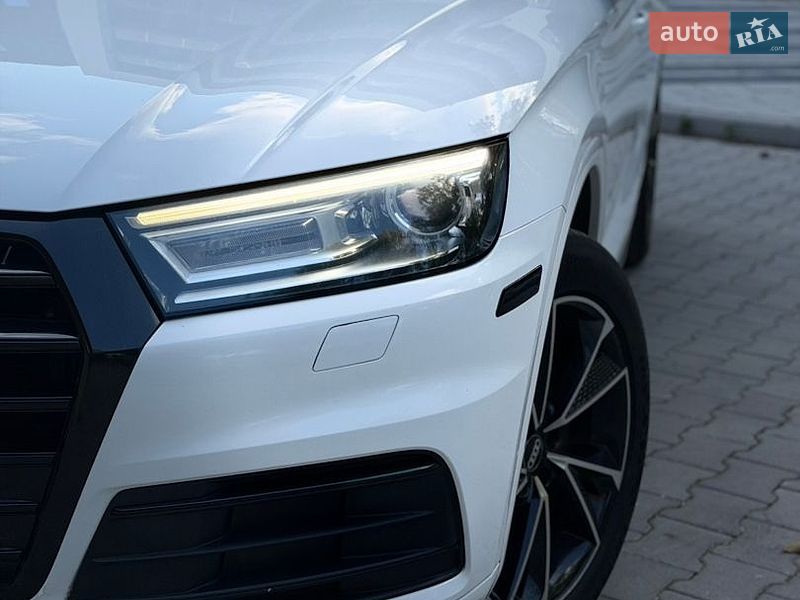Внедорожник / Кроссовер Audi Q5 2018 в Тернополе
