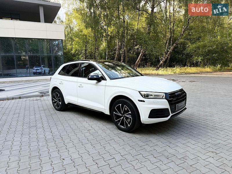 Внедорожник / Кроссовер Audi Q5 2018 в Тернополе