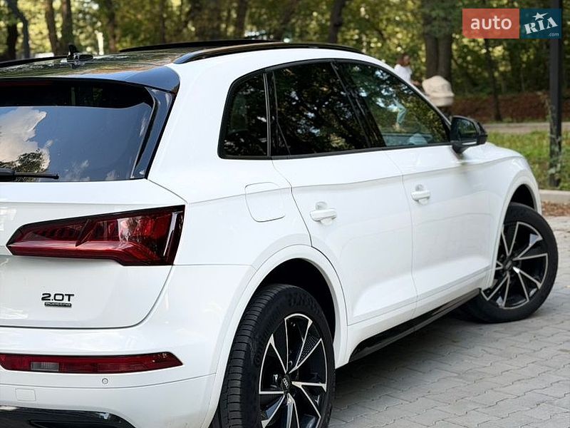 Внедорожник / Кроссовер Audi Q5 2018 в Тернополе