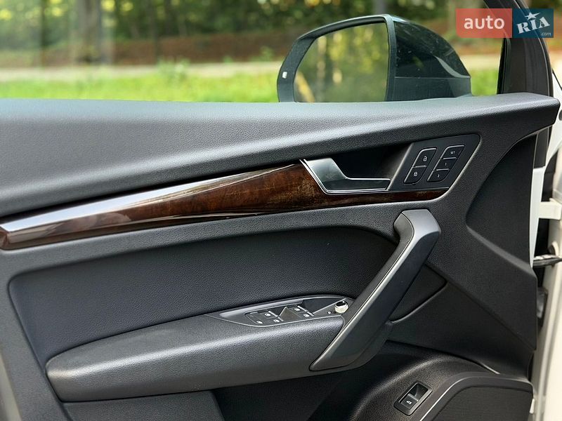 Внедорожник / Кроссовер Audi Q5 2018 в Тернополе