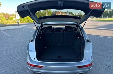 Внедорожник / Кроссовер Audi Q5 2010 в Владимире