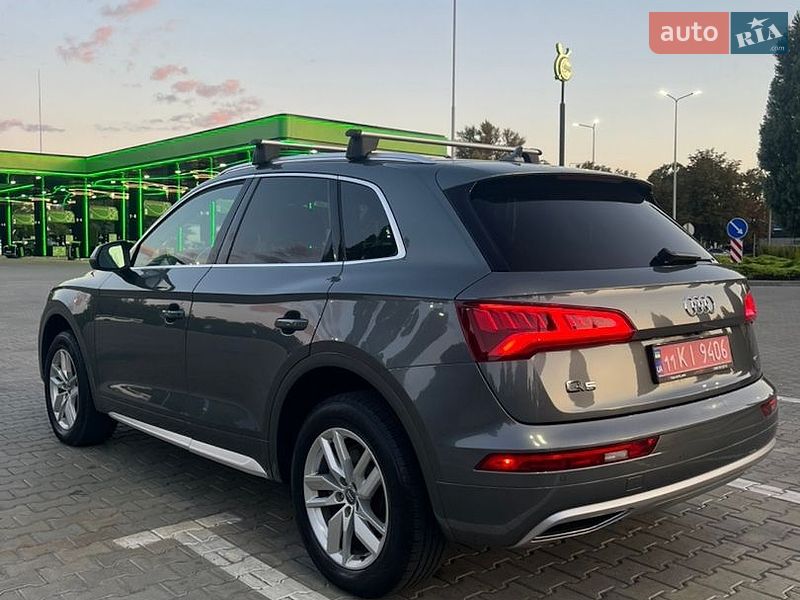 Внедорожник / Кроссовер Audi Q5 2019 в Кременчуге