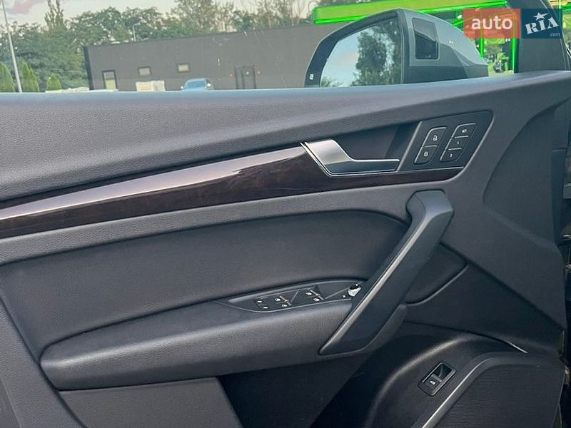 Внедорожник / Кроссовер Audi Q5 2019 в Кременчуге