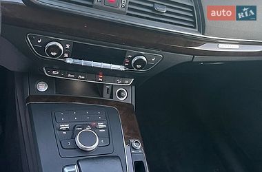 Внедорожник / Кроссовер Audi Q5 2019 в Кременчуге