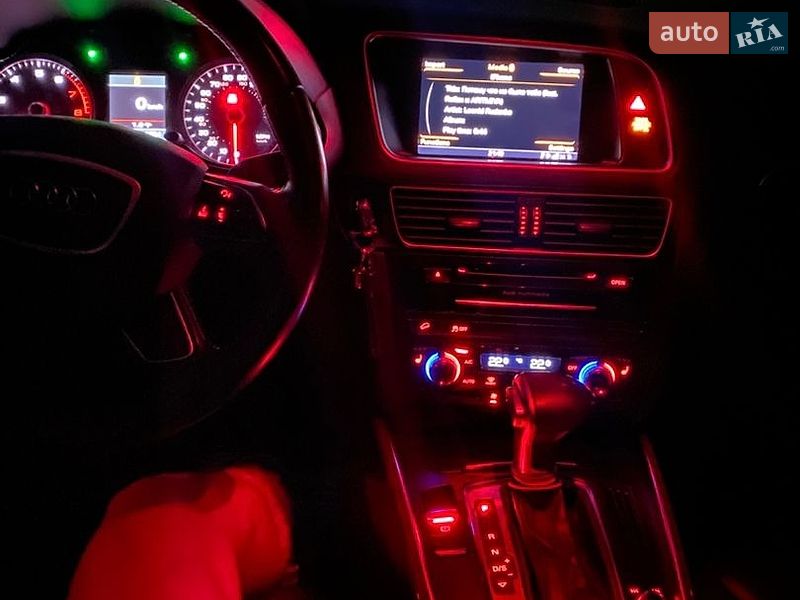 Внедорожник / Кроссовер Audi Q5 2015 в Нежине