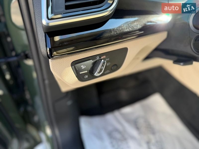 Позашляховик / Кросовер Audi Q5 2023 в Києві