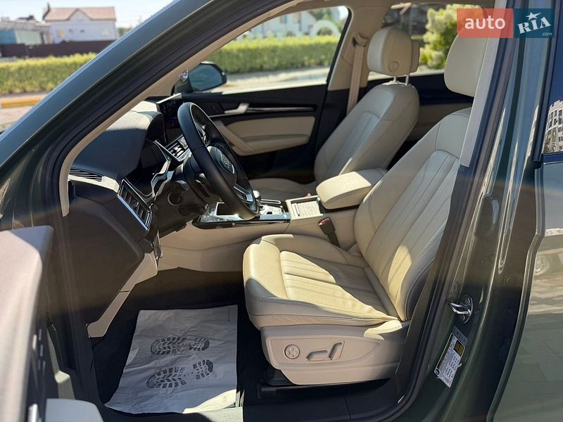Позашляховик / Кросовер Audi Q5 2023 в Києві
