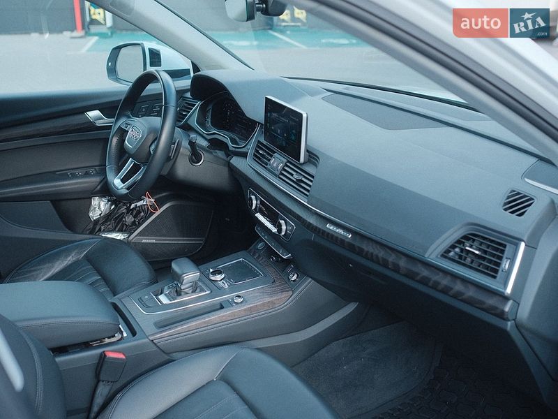 Внедорожник / Кроссовер Audi Q5 2020 в Киеве фото 38 Внедорожник / Кроссовер Audi Q5 2020 в Киеве