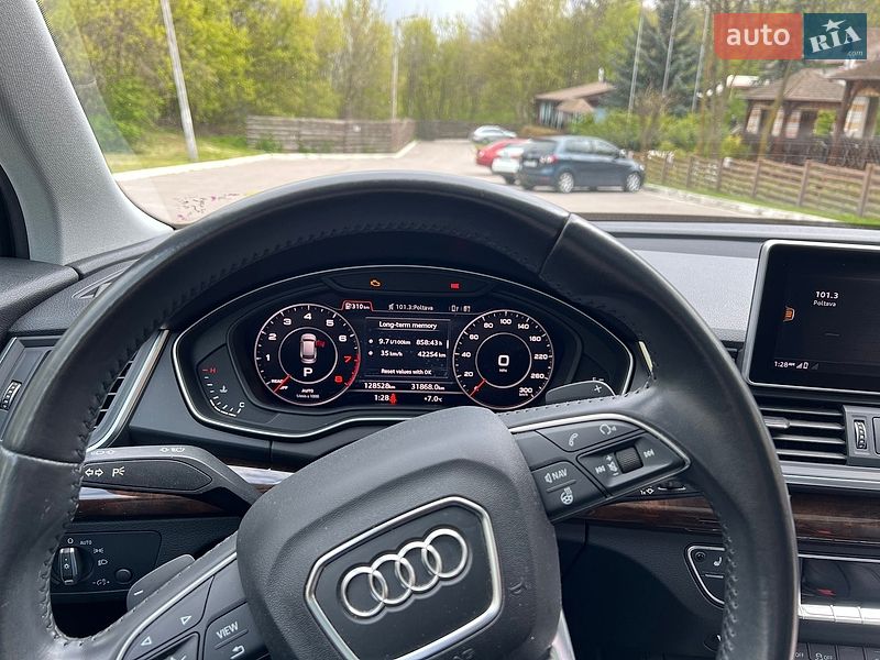 Позашляховик / Кросовер Audi Q5 2018 в Пирятині фото 23 Позашляховик / Кросовер Audi Q5 2018 в Пирятині