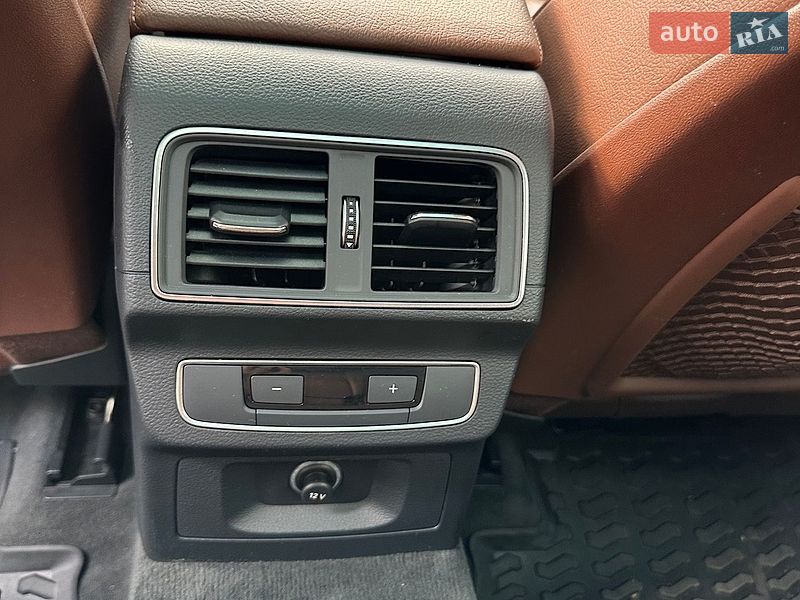 Внедорожник / Кроссовер Audi Q5 2017 в Ровно