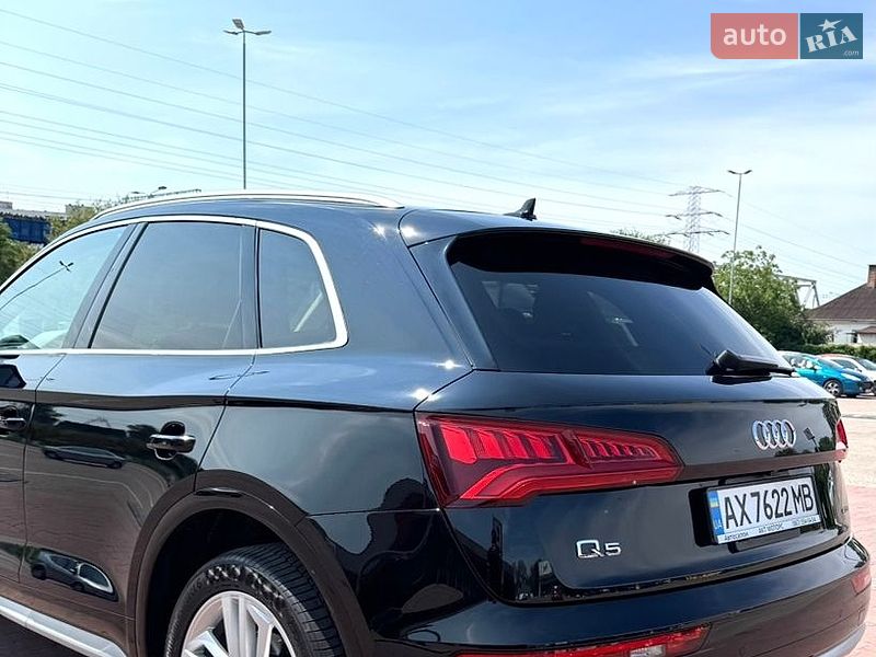 Позашляховик / Кросовер Audi Q5 2019 в Львові фото 7 Позашляховик / Кросовер Audi Q5 2019 в Львові