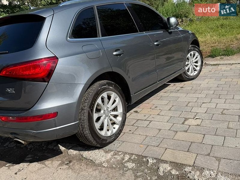 Позашляховик / Кросовер Audi Q5 2012 в Львові