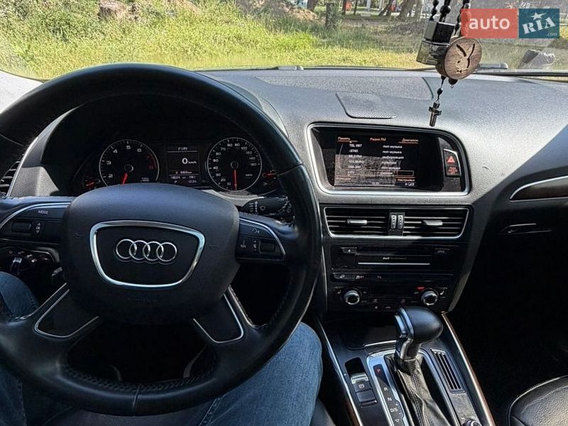 Позашляховик / Кросовер Audi Q5 2012 в Львові