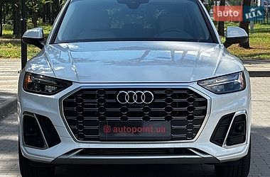 Внедорожник / Кроссовер Audi Q5 2021 в Белогородке