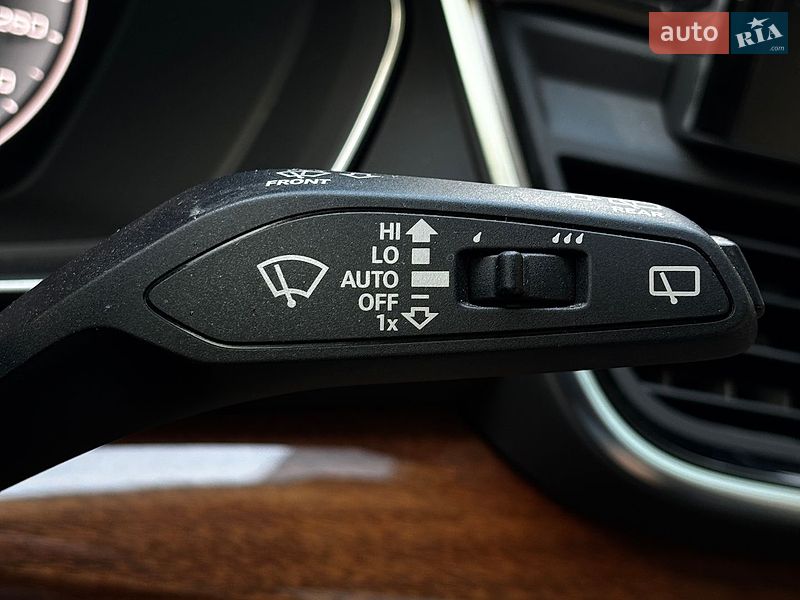 Внедорожник / Кроссовер Audi Q5 2021 в Белогородке