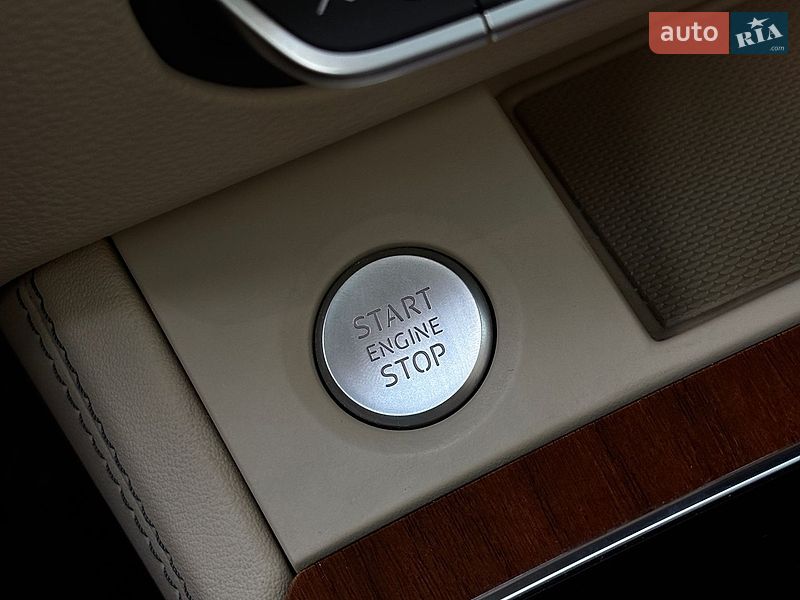 Внедорожник / Кроссовер Audi Q5 2021 в Белогородке