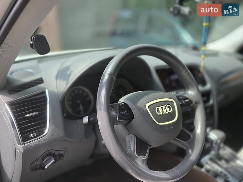 Внедорожник / Кроссовер Audi Q5 2013 в Харькове