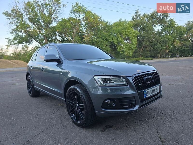 Внедорожник / Кроссовер Audi Q5 2016 в Кропивницком