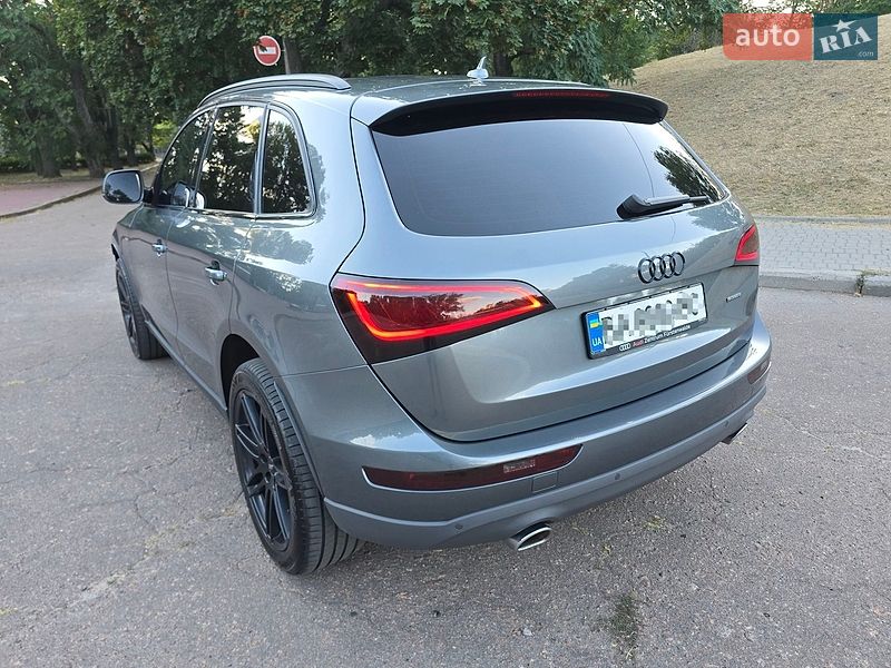 Внедорожник / Кроссовер Audi Q5 2016 в Кропивницком
