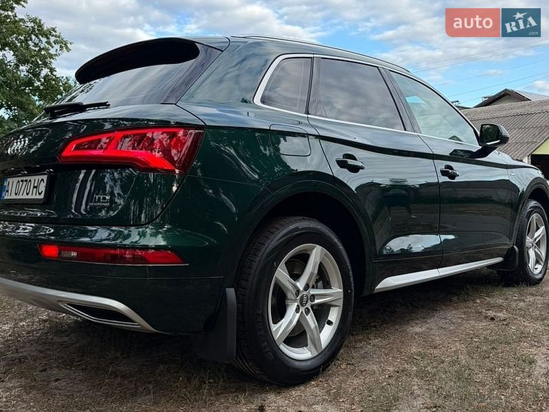 Позашляховик / Кросовер Audi Q5 2017 в Василькові