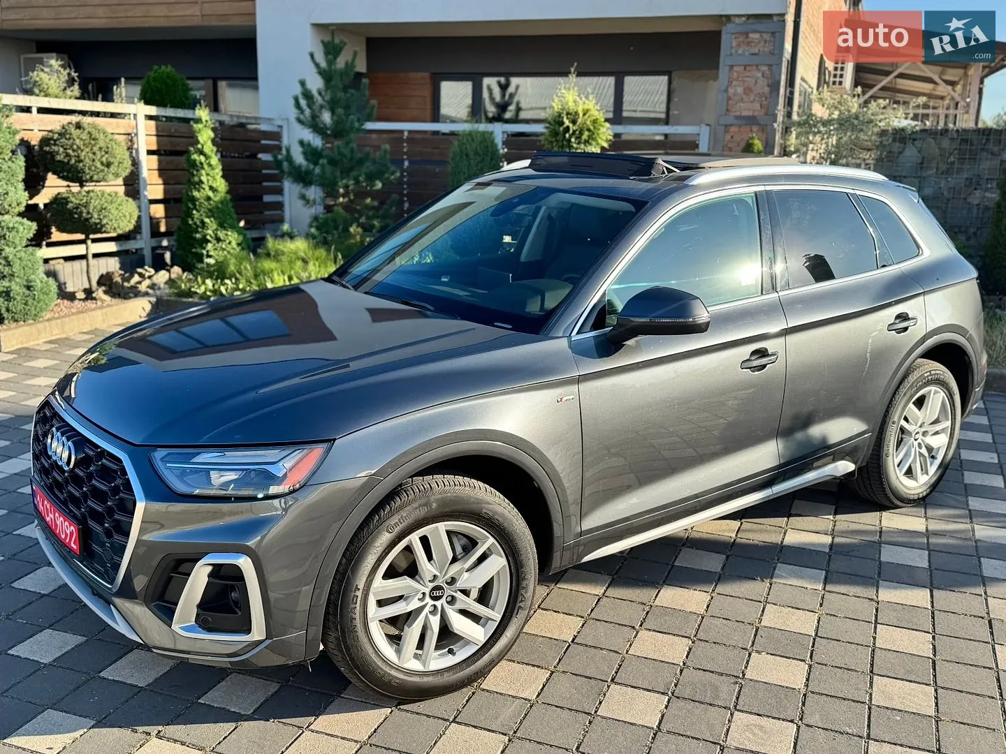 Audi Q5 2023 VIN WA1GAAFY1P2098513 фото оголошення 7 з 37