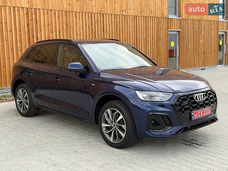 Позашляховик / Кросовер Audi Q5 2022 в Львові