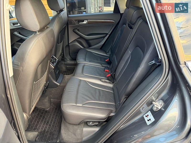 Внедорожник / Кроссовер Audi Q5 2016 в Виннице