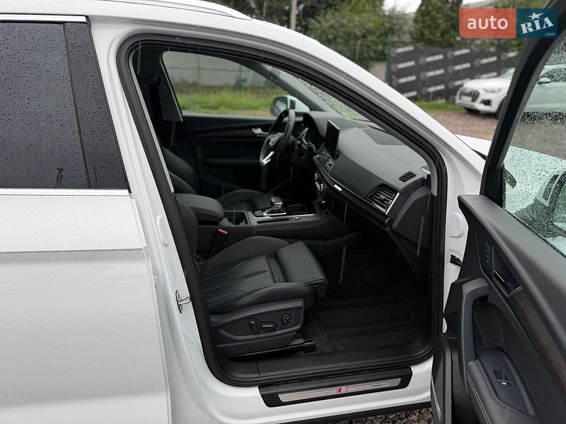 Внедорожник / Кроссовер Audi Q5 2024 в Киеве