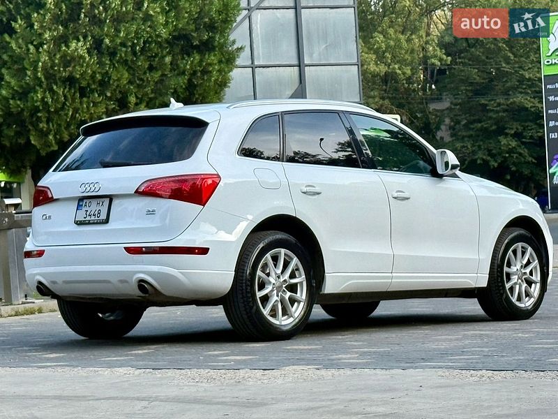 Внедорожник / Кроссовер Audi Q5 2010 в Ужгороде фото 14 Внедорожник / Кроссовер Audi Q5 2010 в Ужгороде