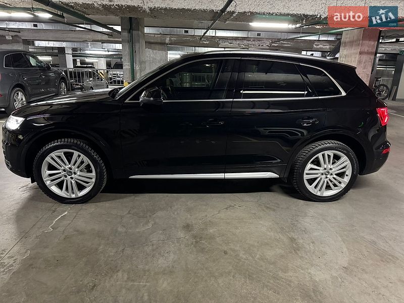 Внедорожник / Кроссовер Audi Q5 2018 в Киеве