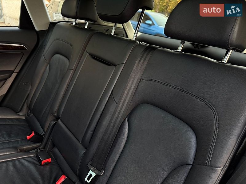 Внедорожник / Кроссовер Audi Q5 2015 в Луцке