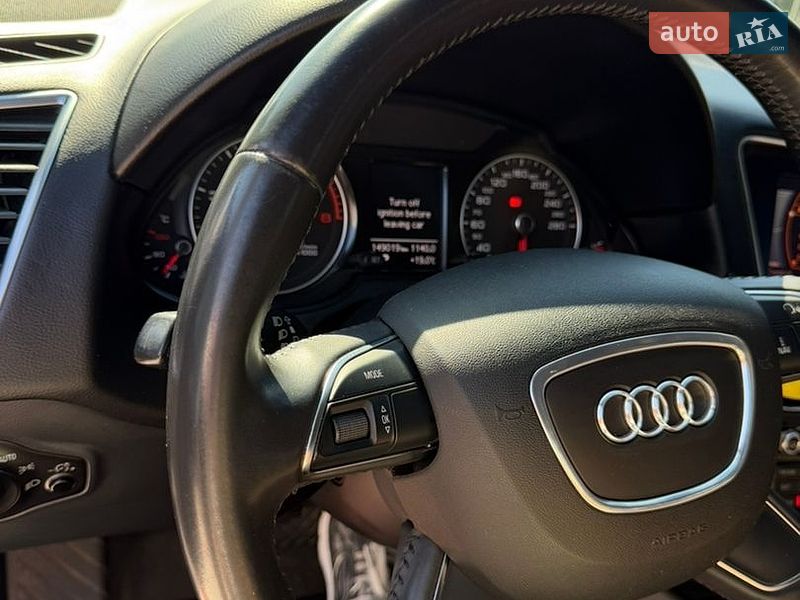 Позашляховик / Кросовер Audi Q5 2014 в Києві