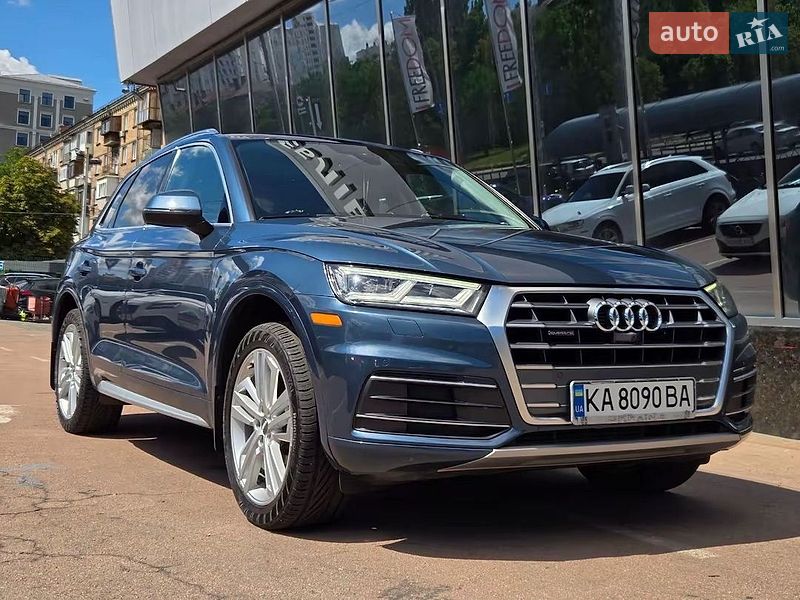 Внедорожник / Кроссовер Audi Q5 2018 в Киеве
