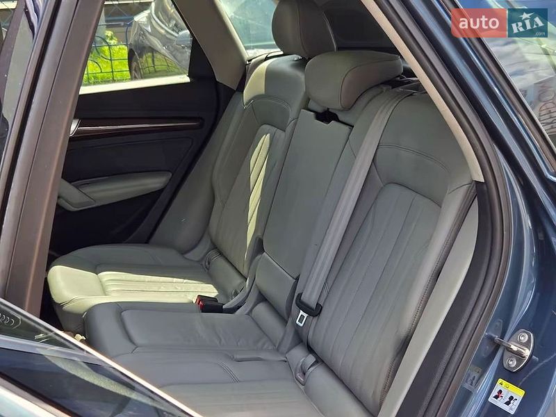 Внедорожник / Кроссовер Audi Q5 2018 в Киеве
