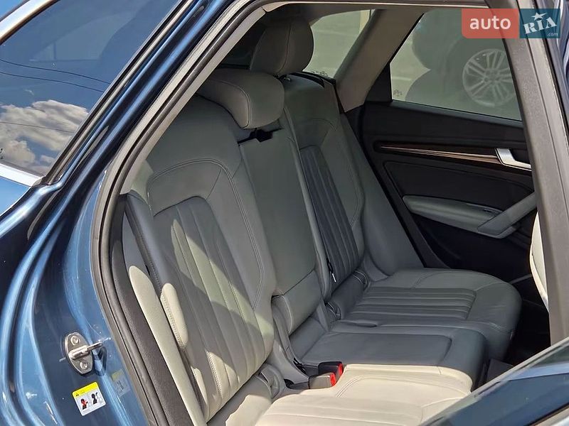 Внедорожник / Кроссовер Audi Q5 2018 в Киеве