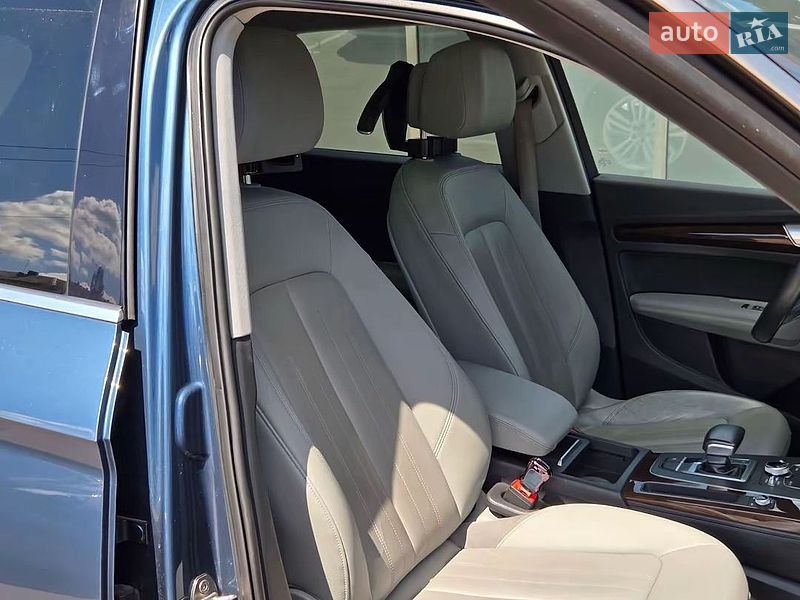 Внедорожник / Кроссовер Audi Q5 2018 в Киеве