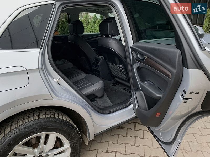 Внедорожник / Кроссовер Audi Q5 2022 в Хмельницком фото 18 Внедорожник / Кроссовер Audi Q5 2022 в Хмельницком