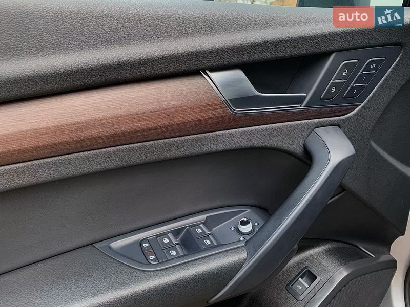 Внедорожник / Кроссовер Audi Q5 2022 в Хмельницком фото 15 Внедорожник / Кроссовер Audi Q5 2022 в Хмельницком