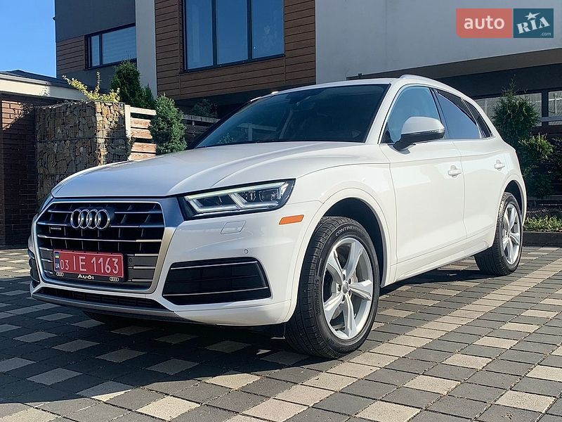 Внедорожник / Кроссовер Audi Q5 2020 в Стрые
