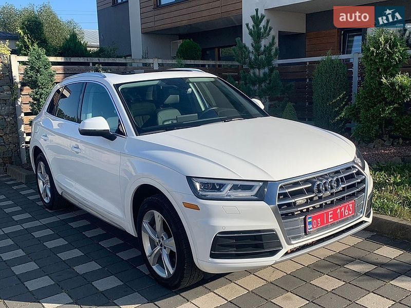 Внедорожник / Кроссовер Audi Q5 2020 в Стрые