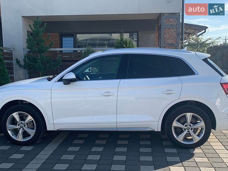 Внедорожник / Кроссовер Audi Q5 2020 в Стрые
