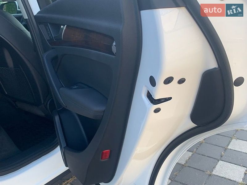 Внедорожник / Кроссовер Audi Q5 2020 в Стрые