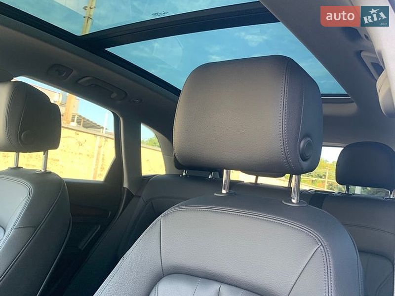 Внедорожник / Кроссовер Audi Q5 2020 в Стрые