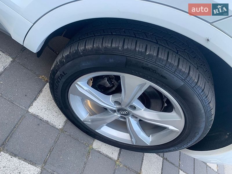Внедорожник / Кроссовер Audi Q5 2020 в Стрые