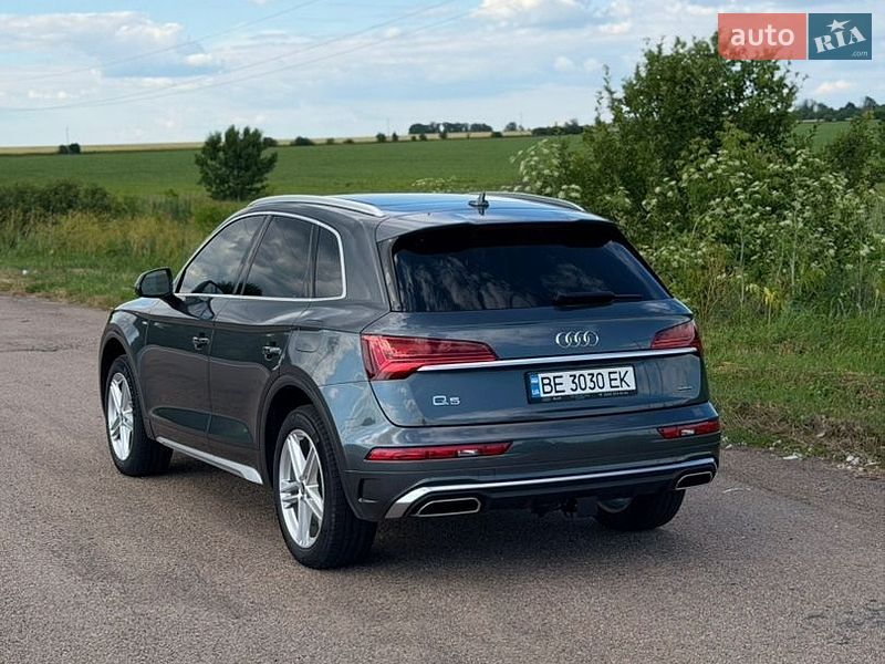 Внедорожник / Кроссовер Audi Q5 2020 в Южноукраинске