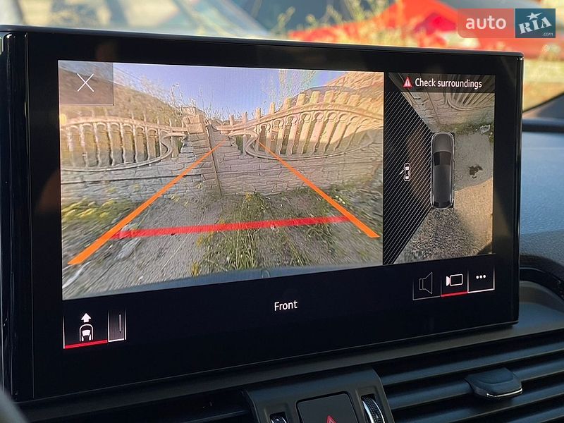 Внедорожник / Кроссовер Audi Q5 2021 в Каменском