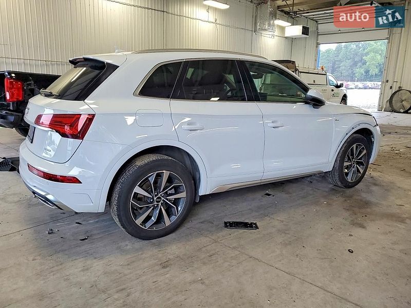 Позашляховик / Кросовер Audi Q5 2024 в Львові