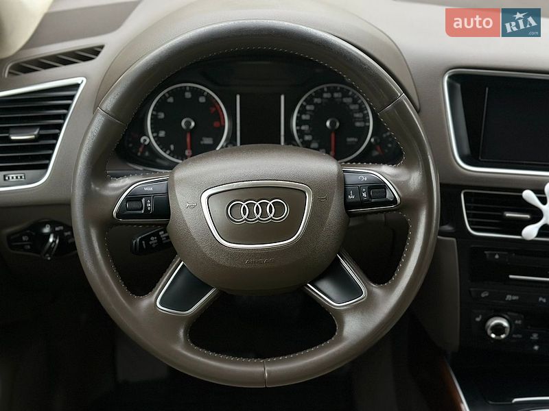 Позашляховик / Кросовер Audi Q5 2014 в Львові